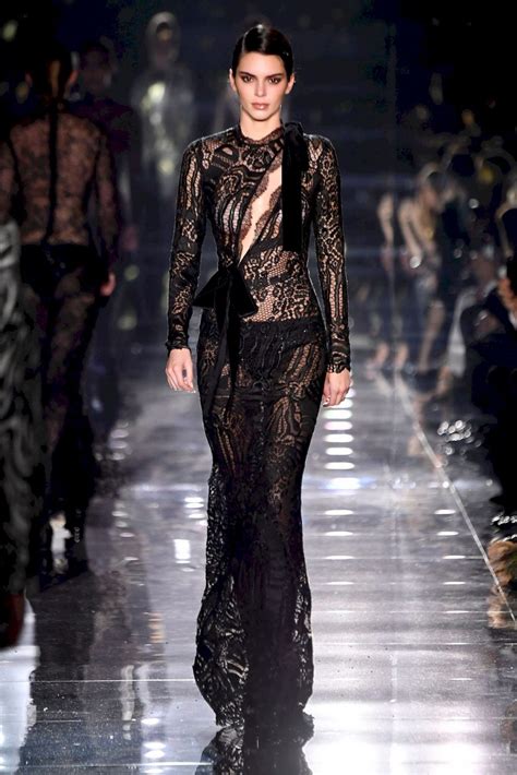Kendall Jenner Walks The Runway During The Tom Ford Show Photos