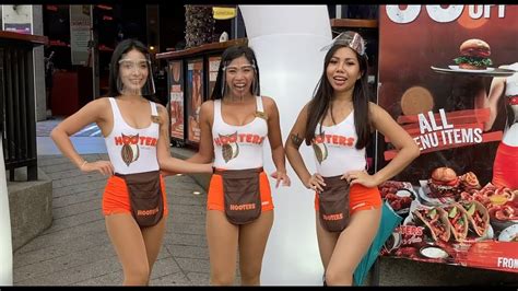 Hooters Is Open Beach Road Pattaya In Thailand Is Back Youtube