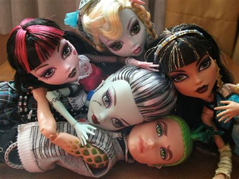 monster high frankie draculaura lagoona blue cleo de nile deuce gorgon lagoona blue monster