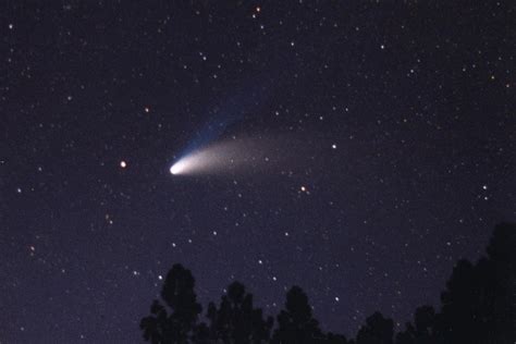 Comet Hale Bopp The Story Of A Visitor From The Edge Of The Solar
