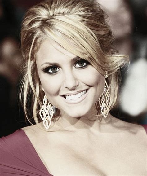 Cassie Scerbo Cassie Scerbo Lady People