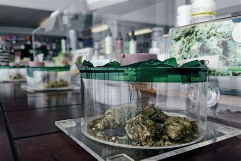 By browsing our listings above, it's easy to find a local ottawa cannabis delivery service that suits your needs. Marijuana Dispensaries & Weed Delivery in Milton in Ontario