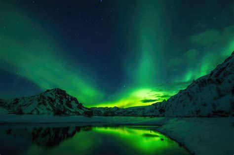 2560x1700 Iceland Aurora 4k Chromebook Pixel Hd 4k Wallpapers Images