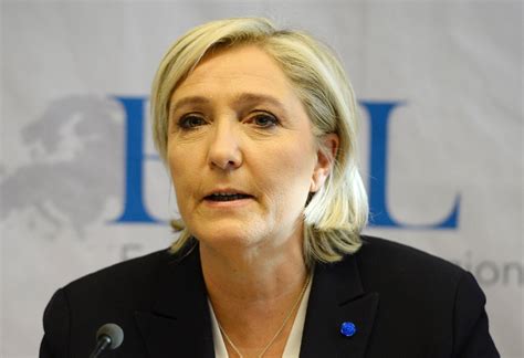 Denis macshane the rise of the populists is finally going into reverse. POLITIQUE. Marine Le Pen retire la peine de mort de son ...