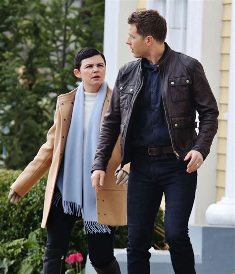 Ginnifer Goodwin And Josh Dallas On The Set Of Once Upon A Time 01 Gotceleb