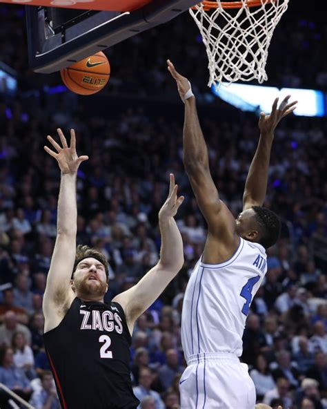 Gonzaga Byu Photos Zags Stays Perfect In Wcc With Last Second Win Over