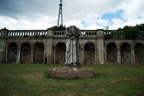 The park is located in the neighbourhood of crystal palace in south london. Photo location - Crystal Palace Park | Crystal palace ...