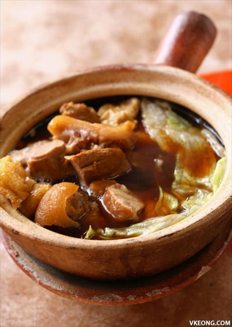 This direction is from old klang road heading to mid valley as the stall. Seng Huat Bak Kut Teh @ Klang - Malaysia Food & Travel Blog