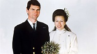 Princess Anne's wedding to Timothy Laurence was very unusual! Here's ...