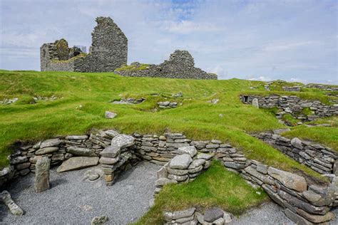 Jarlshof: The Most Amazing Historical Site I've Ever Seen - Migrating Miss