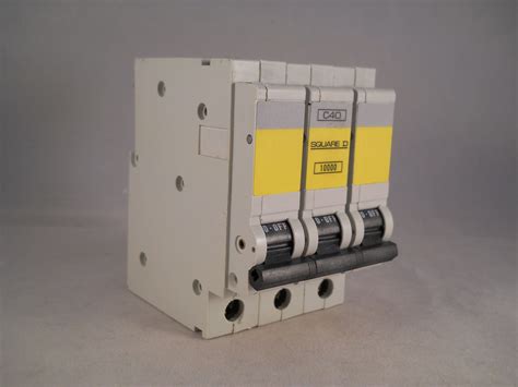 Square D Qoe Mcb 40 Amp Triple Pole 3 Phase Breaker Type C 40a