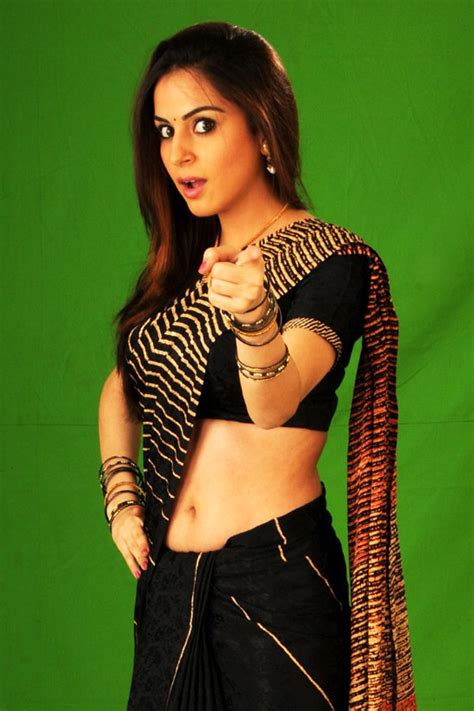 Shraddha Arya Latest Hot Navel Show Actress Hot Navel Show