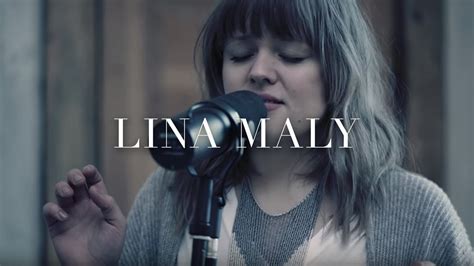 Lina Maly Schön Genug Live Akustik Video Youtube Music