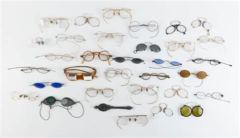 Lot Thirty Four Pairs Of Eyeglasses 19thearly 20th Century Lengths