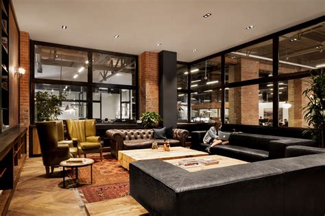 A Cigar Lounge Like Office In Toronto Work Design Magazine