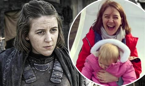 Game Of Thrones Star Gemma Whelan Shares Behind The Scenes Photo Of Her Breastfeeding Her