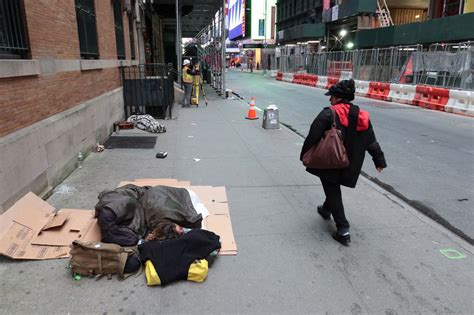 NYC Pledges To End Street Homelessness Within Next Five Years Curbed NY