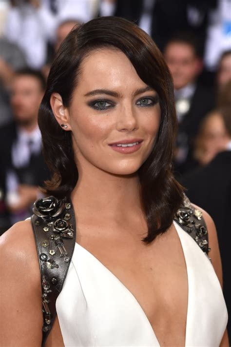 Emma Stone Is Brunette At The Met Gala 2016 Popsugar Beauty