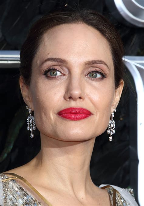 Angelina Jolie Donates 5 Million To Keep The Snacks To