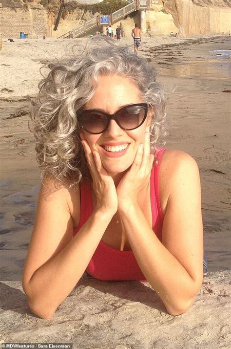 Woman Who Went Gray Overnight At Age 21 Says She Feels Sexier Than Ever At 43