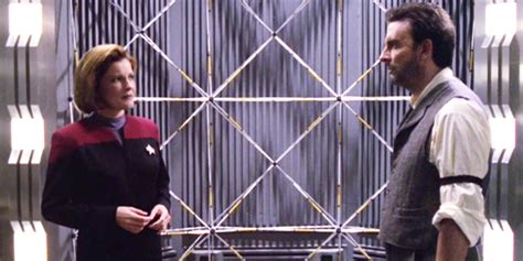 10 Best Captain Janeway Episodes Of Star Trek Voyager And Prodigy