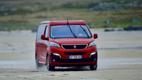 Compact Et Bien Pensé Le Peugeot Expert Signé Iroise Fourgons Aménagés Van Life Magazine