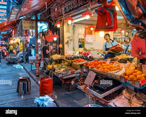 Fruit Market Hong Kong Hi Res Stock Photography And Images Alamy