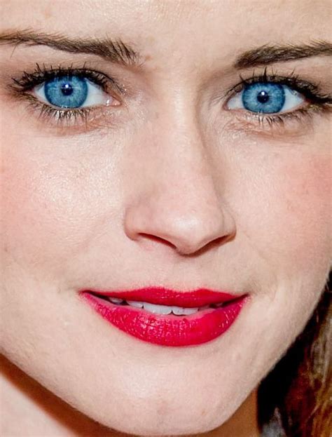 Alexis Bledel Has The Most Beautiful Eyes Ive Ever Seen Reyes