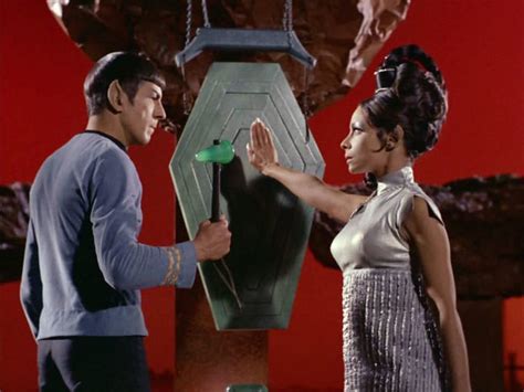 How Star Treks Most Sexually Charged Movie Scene Was Nearly Lost