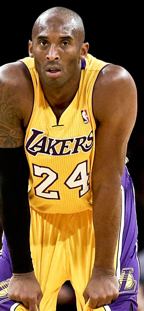 1242x2688 Kobe Bryant Los Angeles Lakers Basketball Player Iphone Xs