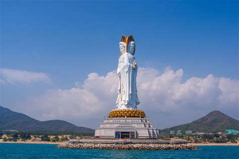 11 Must See Massive Religious Monuments