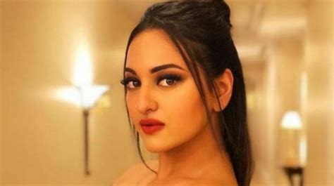 Sonakshi Sinha On Body Shaming I Lost 30 Kgs Still People Found Words To Say About My Shape