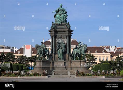 Empress Maria Theresia Monument Vienna Austria Stock Photo Alamy