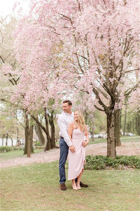 What To Wear For Your Spring Engagement Session