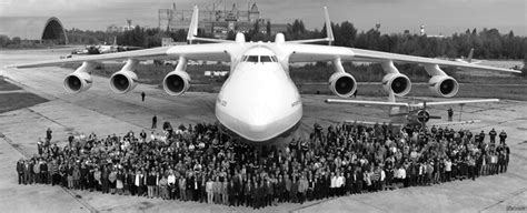 Самолёт «мрия» установил ряд мировых рекордов взлётного веса и грузоподъёмности. 10 самых больших самолетов в мире: фото, видео