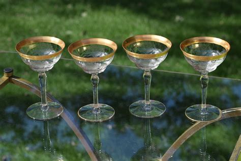 Vintage Gold Encrusted Rim Needle Etched Cocktail Glasses Set Of 4 Circa 1920 S Needle