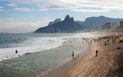 Ipanema Beach The Exotic Beaches In Zona Sul Rio De Janeiro