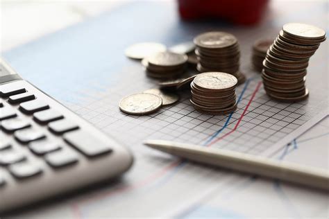 Ser socio de una empresa significa convertirse en parte activa de una compañía a través de una sociedad, sea del tipo fiscal que sea. El capital social de una empresa | Asesorías