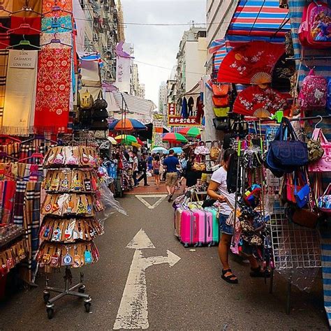 Ladies Market In Kowloon 👛👠👗 Kowloon Mongkok Ladiesmarket