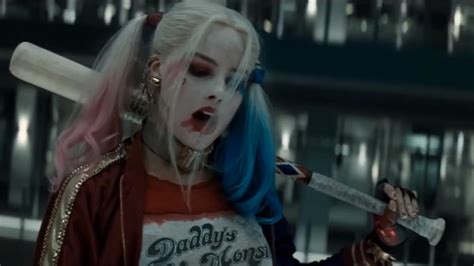 Suicide Squad Trailer Watch Harley Quinn Trailer All About Margot Robbies Baseball Bat