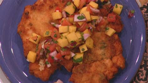 Brazilian Chicken Cutlets With Raw Tropical Sauce Rachael Ray Show