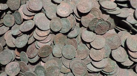 Largest 4th C Coin Hoard In Britain Found In Lincolnshire The