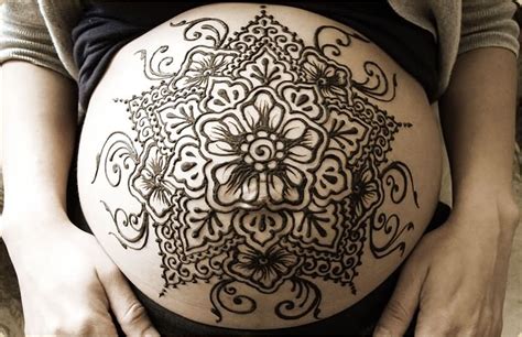 33 Best Henna Lotus Tattoos And Designs