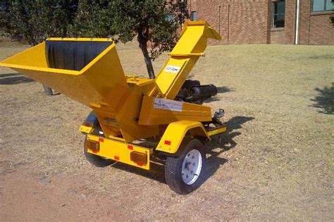 Best Wood Chipper Shredder For Home Use - Chipper Shredder Buyer’s Guide — Best Rated