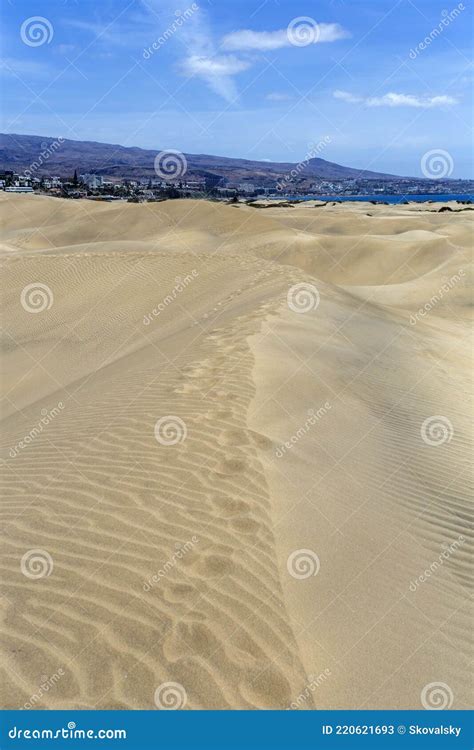 Sand Dunes Of Maspalomas Gran Canaria Stock Image Image Of Empty