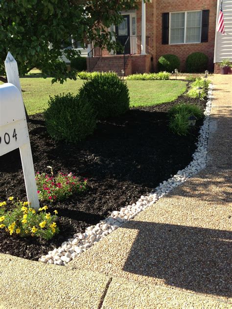 Black And White Rock Landscaping Ideas