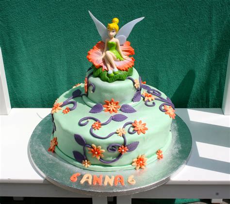 To the youngest 60 years old. A Tinkerbell birthday cake for my 6 year old princess Anna ...