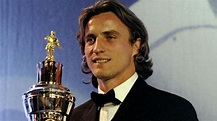 David Ginola reflects on his 1999 PFA Player of the Year Award ...