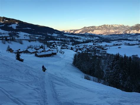 Die lustenauer hütte verfügt über ein paar schlafplätze im matratzenlager, allerdings sind übernachtungen unüblich und eher für den notfall gedacht. Skitour Lustenauer Hütte - ELSE