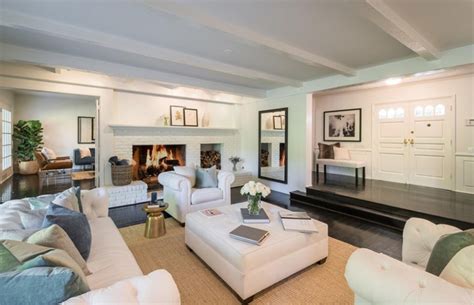 Lauren conrad's rustic chic home nails sunny california style. Lauren Conrad lists Brentwood house for $5.69M - 9Homes